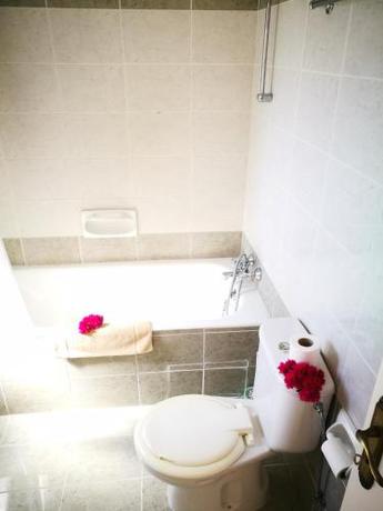 Imagen de la habitación del Hotel Pagona Holiday Apartments. Foto 6