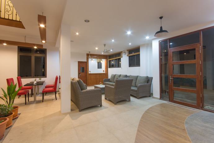 Imagen de los interiores del Hotel Paguro Beach Inn. Foto 20