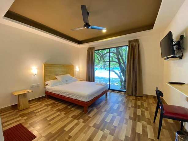 Imagen de la habitación del Hotel Paguro Seaview. Foto 10