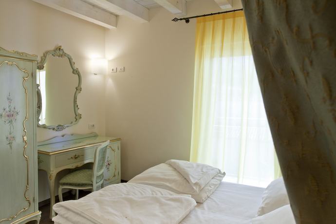 Imagen de la habitación del Hotel Pai. Foto 16