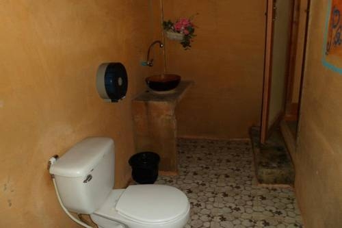 Imagen de la habitación del Hotel Pai Nai Fun. Foto 46