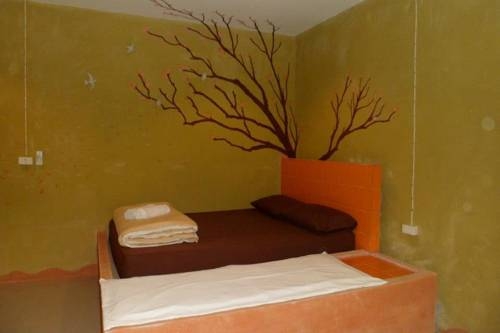 Imagen de la habitación del Hotel Pai Nai Fun. Foto 53