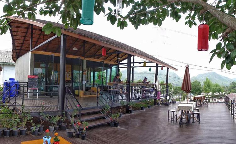 Imagen de los interiores del Hotel Pai Yododo Resort. Foto 19