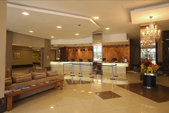 Imagen del bar/restaurante del Hotel Paiagu&aacute;s Palace. Foto 2