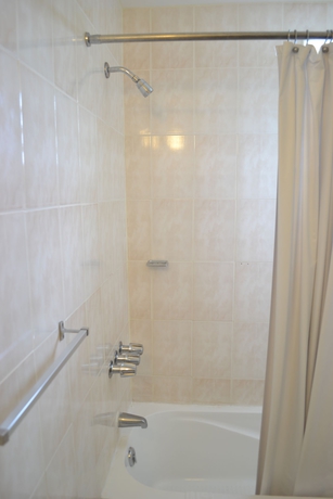 Imagen de la habitación del Hotel Paige Pond Country Inn. Foto 9
