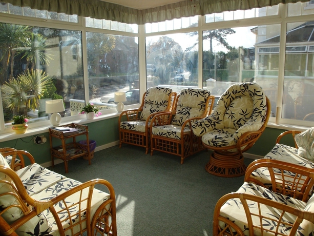 Imagen de los interiores del Hotel Paignton Court. Foto 19
