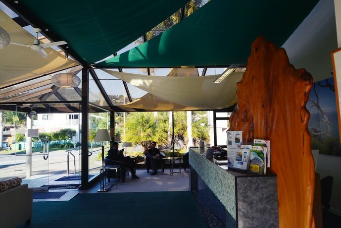 Imagen del bar/restaurante del Hotel Paihia Pacific Resort. Foto 14