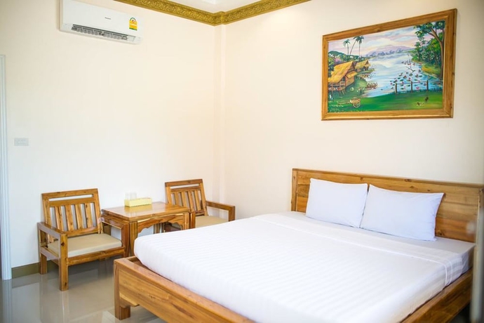 Imagen de la habitación del Hotel Pailin Resort. Foto 6