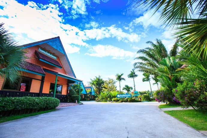 Imagen de los interiores del Hotel Pailin Resort. Foto 18
