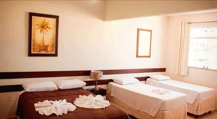 Imagen de la habitación del Hotel Pais e Filhos. Foto 11