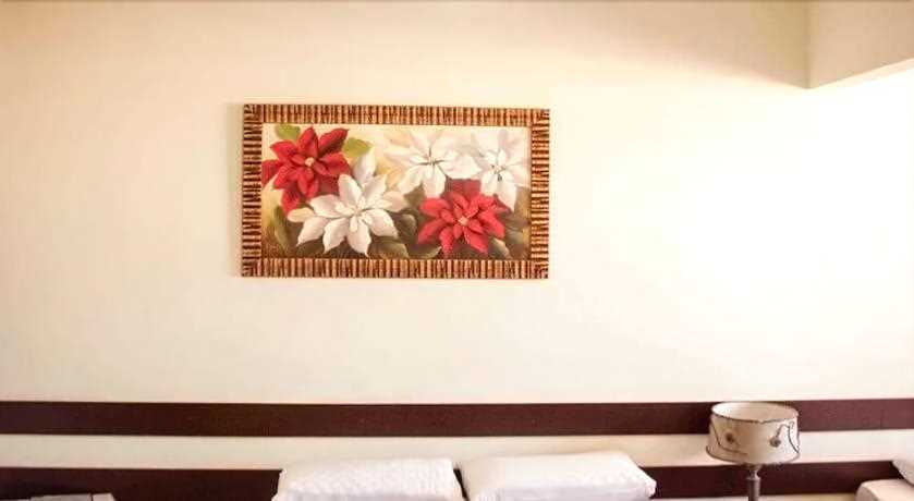 Imagen de la habitación del Hotel Pais e Filhos. Foto 12