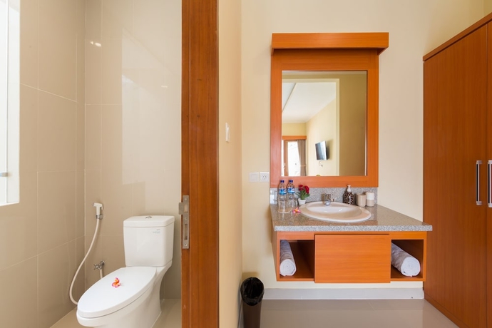 Imagen de la habitación del Hotel Paisa Villa Seminyak. Foto 18