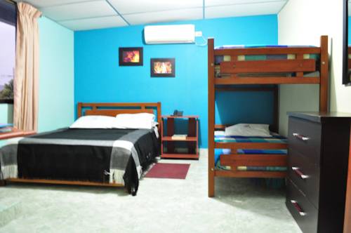 Imagen de la habitación del Hotel Paisamar. Foto 6