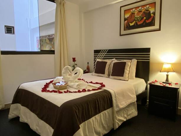 Imagen de la habitación del Hotel Paititi Classic. Foto 7