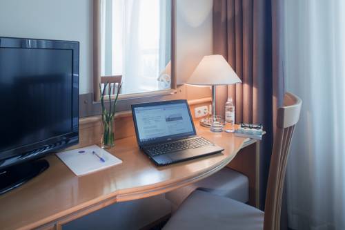 Imagen de la habitación del Hotel Paka. Foto 7