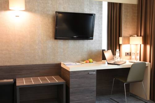 Imagen de la habitación del Hotel Paka. Foto 10