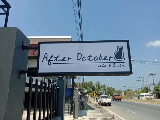 Imagen del bar/restaurante del Hotel Pakarang Resort. Foto 20