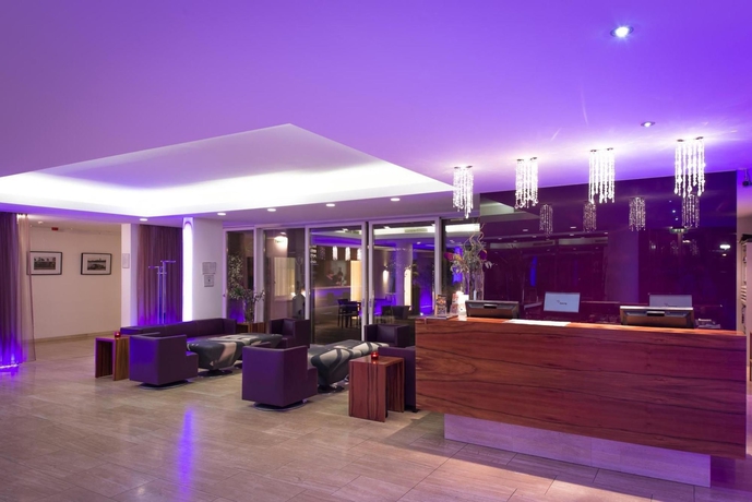 Imagen de los interiores del Hotel Pakat Suites. Foto 15