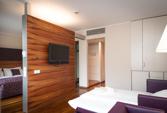 Imagen de los exteriores del Hotel Pakat Suites. Foto 13