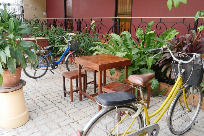 Imagen de los exteriores del Hotel Pakdee House. Foto 10