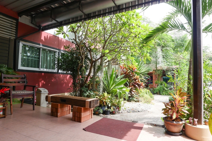 Imagen de los interiores del Hotel Pakdee House. Foto 19
