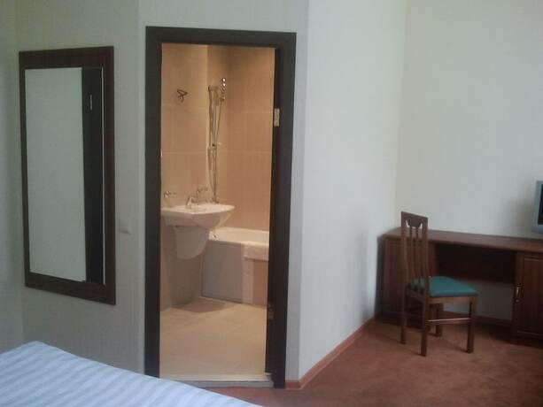 Imagen de la habitación del Hotel Pakhra. Foto 22