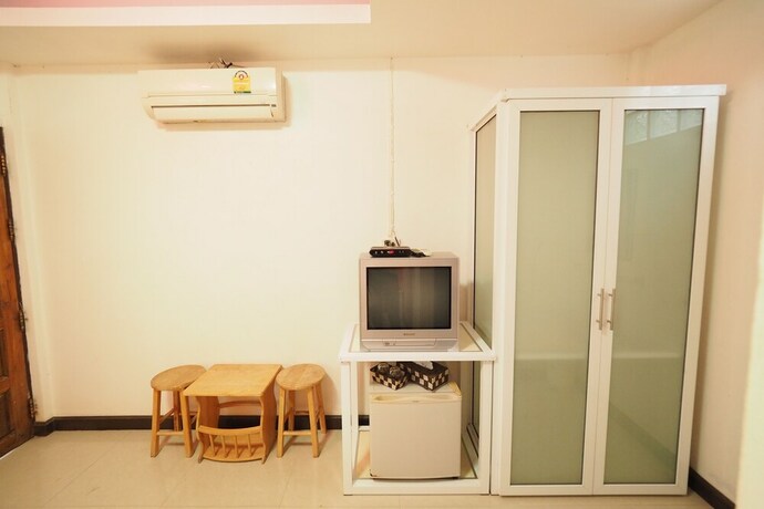 Imagen de la habitación del Hotel Pakmeng Guesthouse. Foto 27