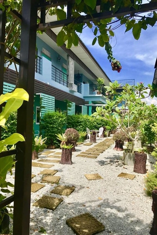 Imagen de los exteriores del Hotel Paksina Resort. Foto 16