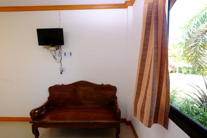 Imagen general del Hotel Paktraporn Resort. Foto 4