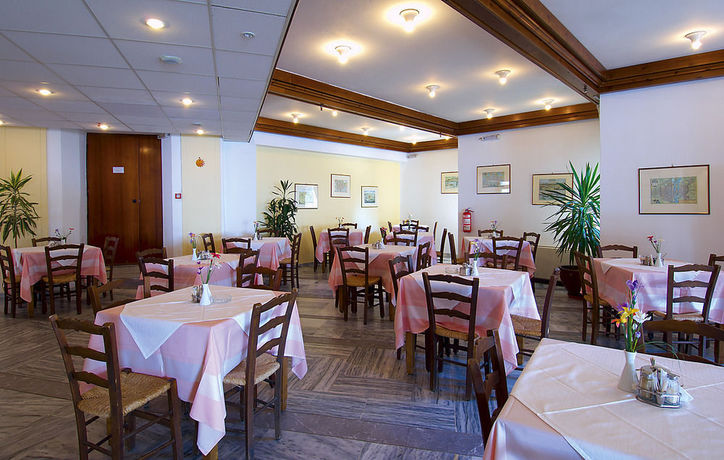 Imagen general del Hotel Pal Beach, Creta. Foto 4