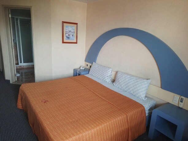 Imagen de la habitación del Hotel Pal. Foto 12