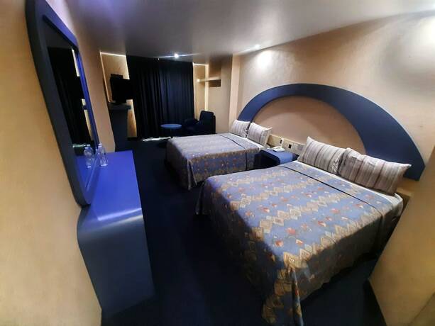 Imagen de la habitación del Hotel Pal. Foto 15