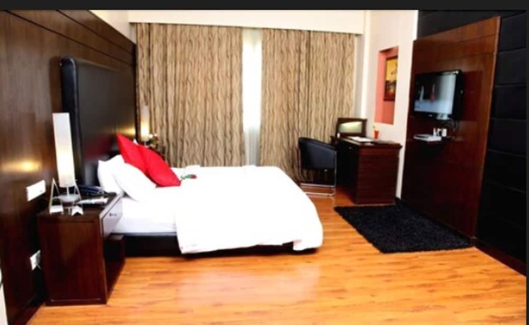Imagen general del Hotel Pal Heights. Foto 10