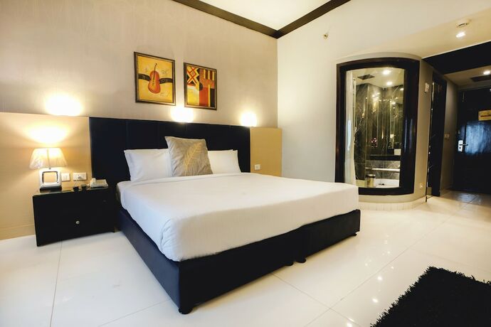 Imagen de la habitación del Hotel Pal Heights. Foto 15