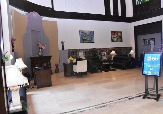 Imagen de los interiores del Hotel Pal Heights. Foto 29