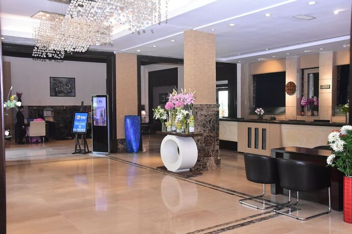 Imagen de los interiores del Hotel Pal Heights. Foto 31
