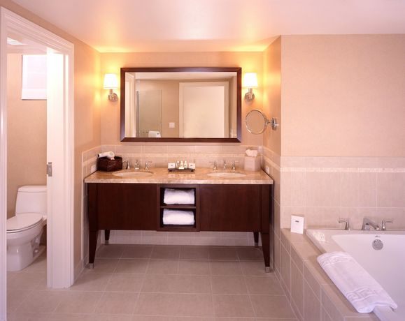 Imagen de la habitación del Hotel Pala Casino Spa And Resort. Foto 12