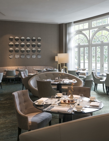 Imagen del bar/restaurante del Hotel Palácio Tangará - An Oetker Collection. Foto 9