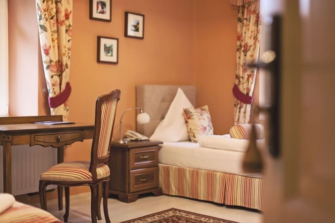 Imagen de la habitación del Hotel Palac Brunow. Foto 11