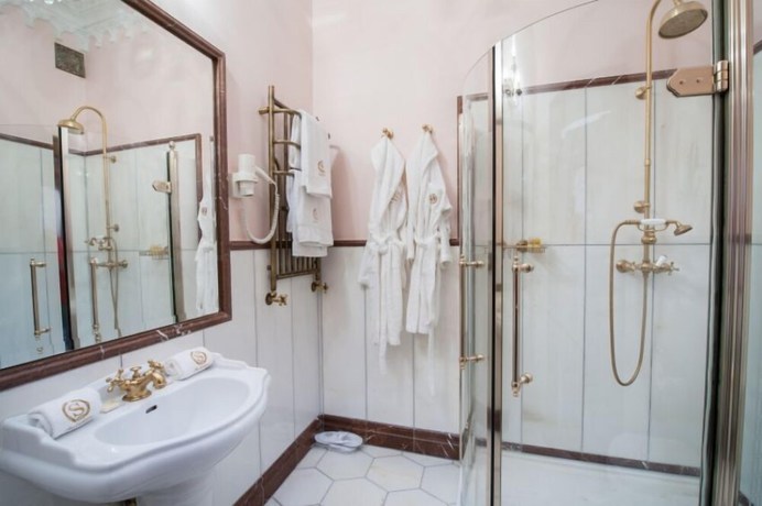 Imagen de la habitación del Hotel Palac Sulislaw Hotel and Spa. Foto 11