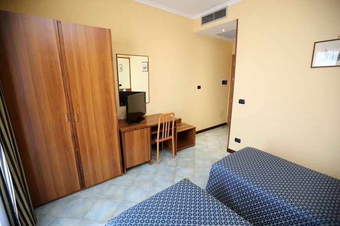 Imagen de la habitación del Hotel Palacavicchi. Foto 7