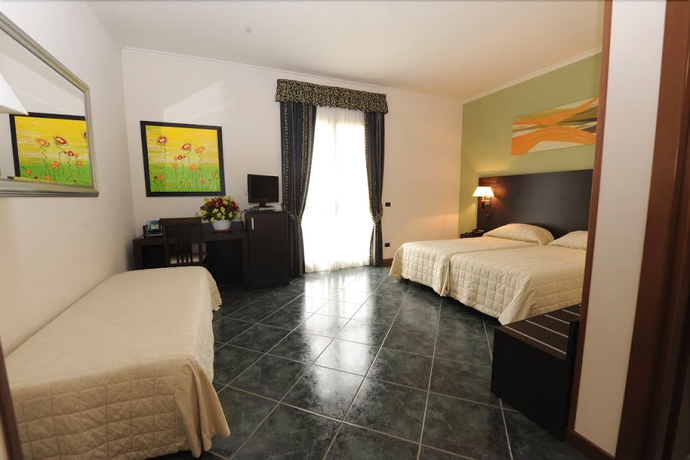 Imagen de la habitación del Hotel Palacavicchi. Foto 8