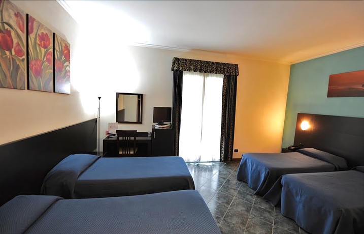 Imagen de la habitación del Hotel Palacavicchi. Foto 13