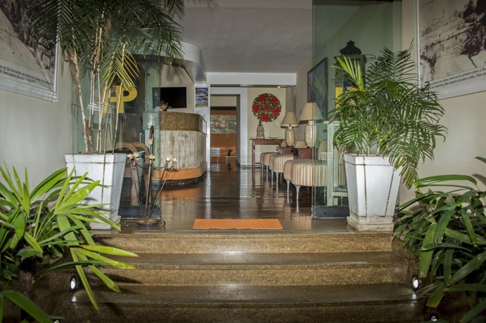 Imagen de los interiores del Hotel Palace Angra. Foto 16