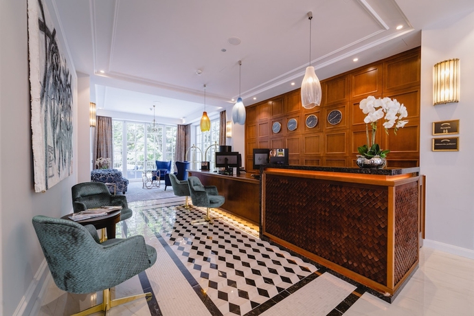 Imagen de los interiores del Hotel Palace Art Pezinok. Foto 19
