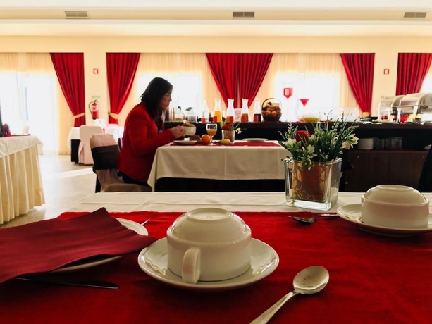 Imagen del bar/restaurante del Hotel Palace Astúrias and Spa. Foto 2