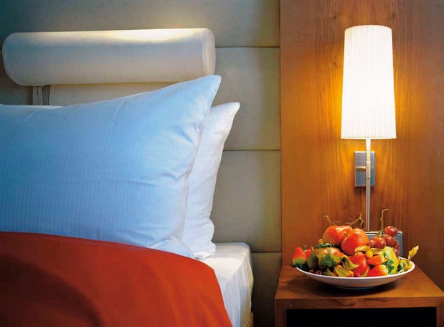 Imagen de la habitación del Hotel Palace Berlin. Foto 2