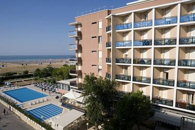 Imagen general del Hotel Palace, Bibione. Foto 2