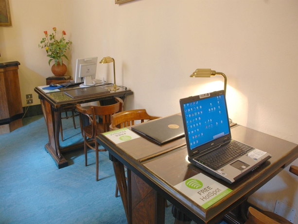 Imagen de los interiores del Hotel Palace, Bolonia. Foto 7