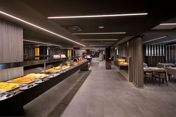 Imagen del bar/restaurante del Hotel Palace Bonanza Playa and Spa. Foto 8